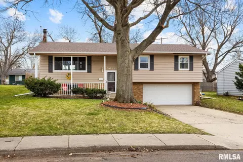 5614 N Fountaindale Dr, Peoria, IL 61614
