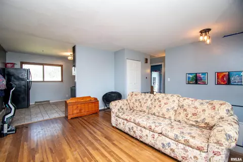 Living - 105 E Reagan Dr, Eureka, IL 61530 photo 1 of 2