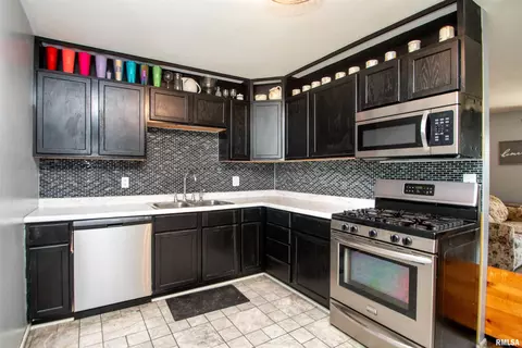 Kitchen - 105 E Reagan Dr, Eureka, IL 61530 photo 1 of 4