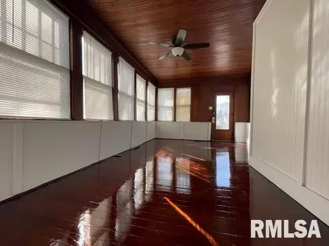 224 W Pierce St, Macomb, IL 61455 photo 10