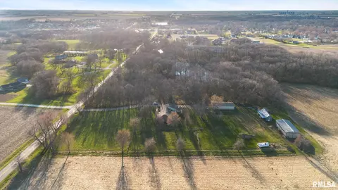 View/Area - 1476 County Road 800 N, Eureka, IL 61530 photo 1 of 5