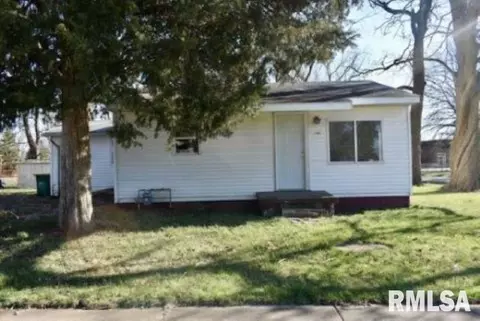 1101 E Wheeler St, Macomb, IL 61455