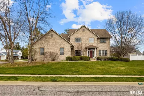 35 Columbine St, Morton, IL 61550