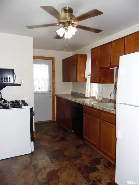10108 S Maple St, Mapleton, IL 61547 photo 24