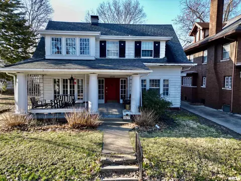 1520 W Barker Ave, Peoria, IL 61606
