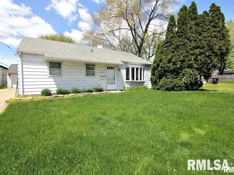 4001 N Sheridan Rd, Peoria, IL 61614