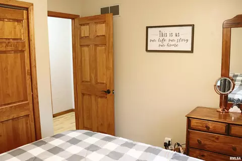 Bedroom - 9319 W Carleon Ct, Mapleton, IL 61547 photo 7 of 12