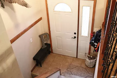 Entry Way - 9319 W Carleon Ct, Mapleton, IL 61547 photo 1 of 3