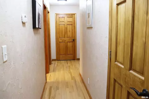 Entry Way - 9319 W Carleon Ct, Mapleton, IL 61547 photo 3 of 3