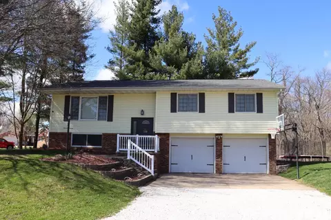 9319 W Carleon Ct, Mapleton, IL 61547