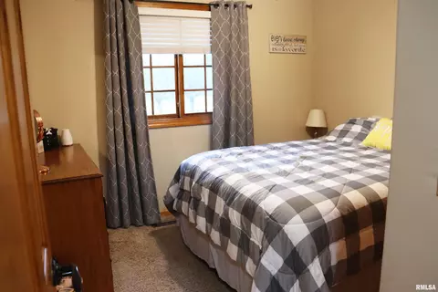 Bedroom - 9319 W Carleon Ct, Mapleton, IL 61547 photo 5 of 12