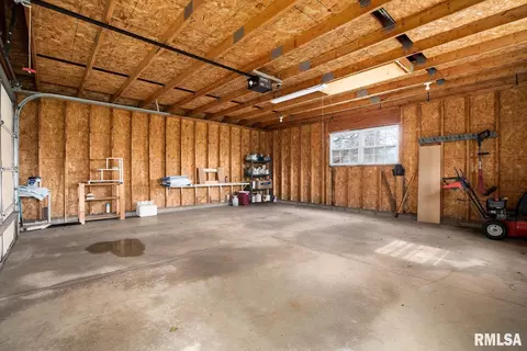 519 E Madison St, Morton, IL 61550 photo 34