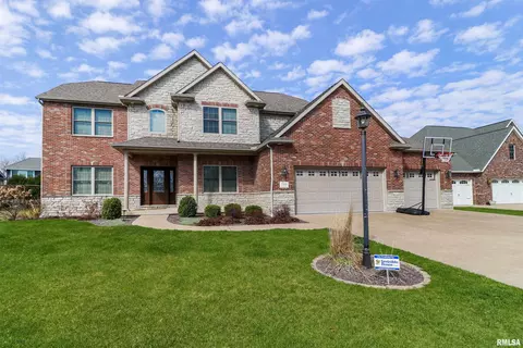 11425 N Boulder Creek Ct, Dunlap, IL 61525
