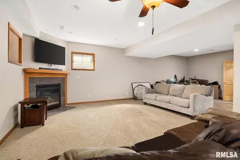 7908 W Thorngate Dr, Mapleton, IL 61547 photo 38