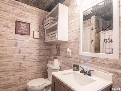 308 E Oakley St, Glasford, IL 61533 photo 22