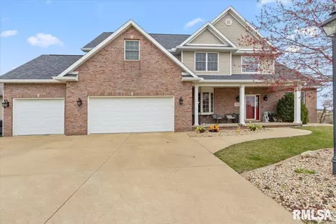 1760 Kingsbury Rd, Washington, IL 61571