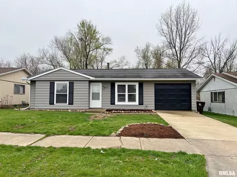 4122 W Creighton Ter, Peoria, IL 61615