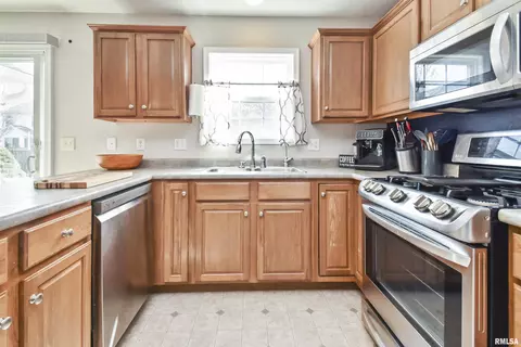 Kitchen - 3281 Red Jasper St, Normal, IL 61761 photo 2 of 6