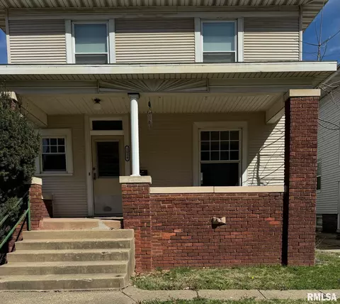 1629 W Main St, Peoria, IL 61606