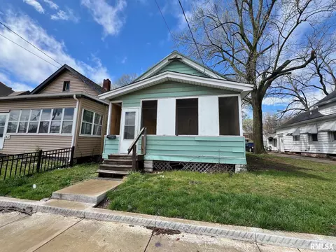 1409 S Western Ave, Peoria, IL 61605
