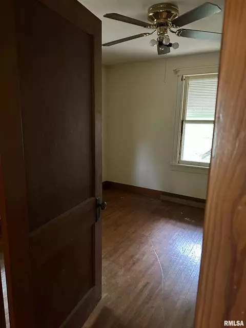 6245 E County Road 430 N Rd, Bath, IL 62617 photo 5