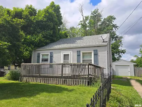 5403 W Katherine Ave, Peoria, IL 61604