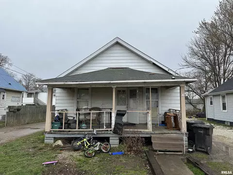 412 2 Monson St # -1, East Peoria, IL 61611