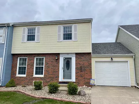 75 Arlington Dr, Macomb, IL 61455