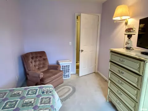 75 Arlington Dr, Macomb, IL 61455 photo 27