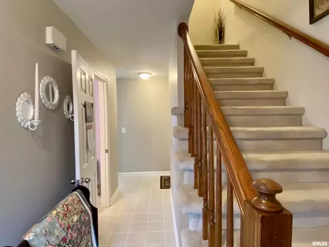 75 Arlington Dr, Macomb, IL 61455 photo 25