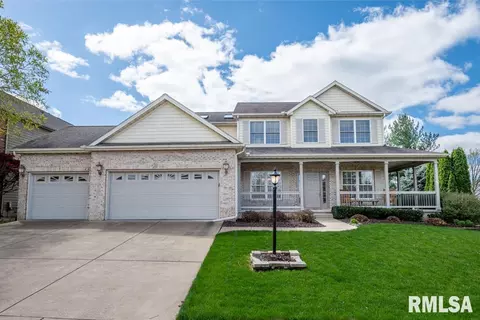 4134 W Annbriar Dr, Peoria, IL 61615