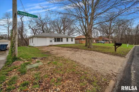 4224 N Timber Cir, Peoria, IL 61614