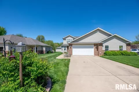 523 Eagle Dr, Lacon, IL 61540 photo 40