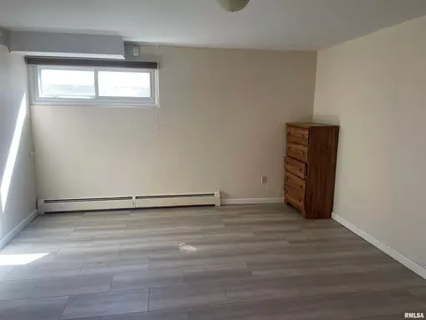 206 E Yeiser St, Macomb, IL 61455 photo 20