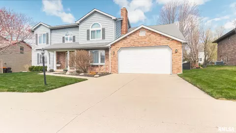 3617 W Tedford Dr, Peoria, IL 61614