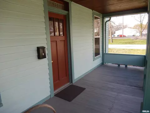 434 N Monroe St, Macomb, IL 61455 photo 8