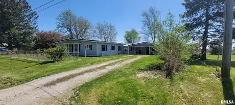 Exterior - 24293 E County Highway 27 Hwy, Canton, IL 61520 photo 7 of 7