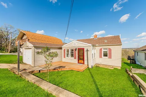 426 W Buena Vista St, Bartonville, IL 61607