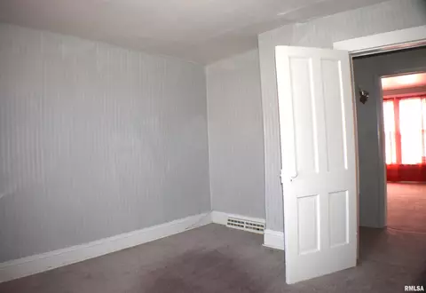 Other - 899 E Chestnut St, Canton, IL 61520 photo 7 of 8
