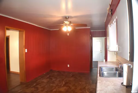 Other - 899 E Chestnut St, Canton, IL 61520 photo 5 of 8