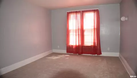 Other - 899 E Chestnut St, Canton, IL 61520 photo 6 of 8