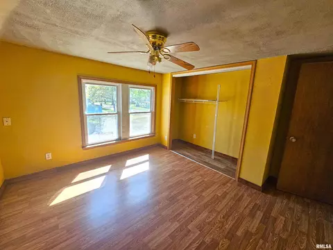 218 S Broad St, Lacon, IL 61540 photo 27