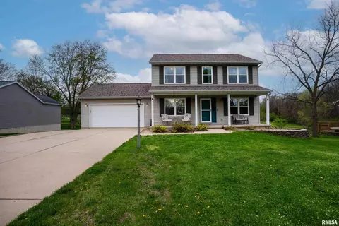 1331 Forrest Dr, Metamora, IL 61548