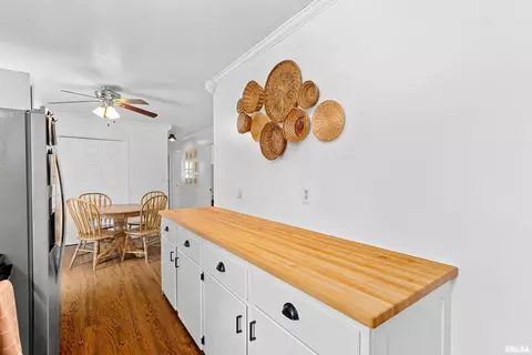 Kitchen - 1013 Brookline Dr, Eureka, IL 61530 photo 4 of 4