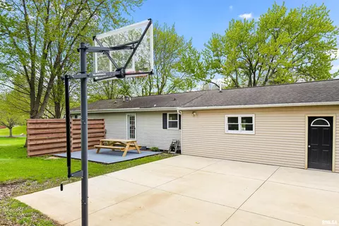 Other - 1013 Brookline Dr, Eureka, IL 61530 photo 1 of 5
