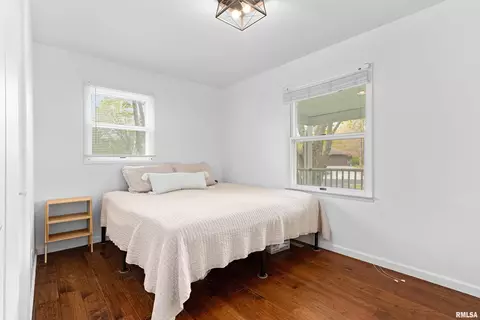 Bedroom - 1013 Brookline Dr, Eureka, IL 61530 photo 7 of 11