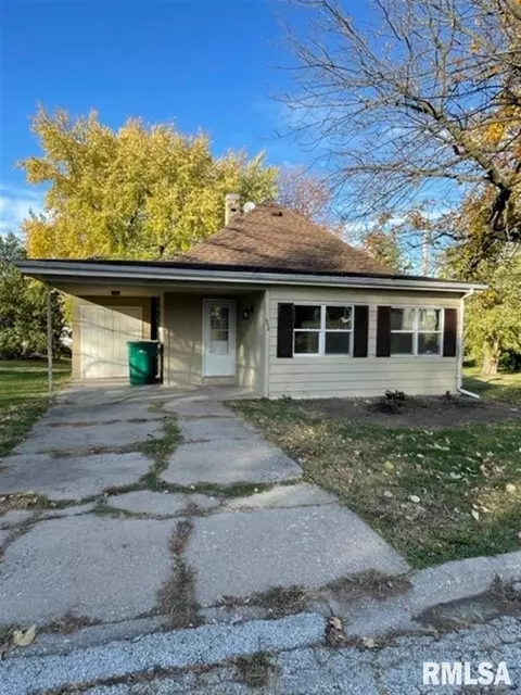 602 W Orchard St, Macomb, IL 61455