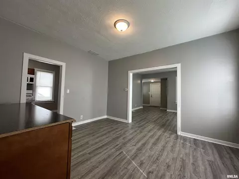 801 E Murray St, Macomb, IL 61455 photo 5