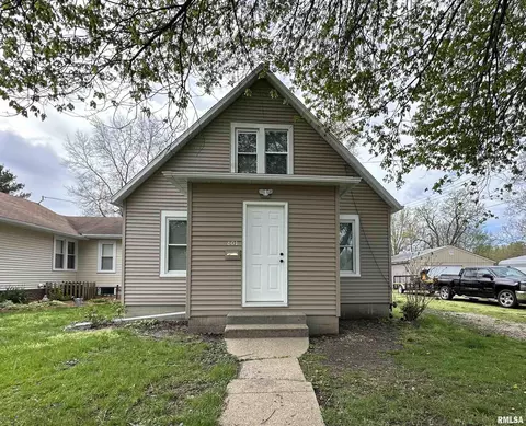 801 E Murray St, Macomb, IL 61455