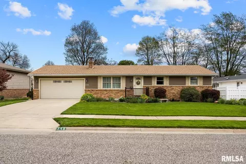 348 S Montana Ave, Morton, IL 61550